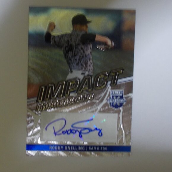 2023 Panini Elite Extra Edition Impact Impressions Robby Snelling AUTOGRAPH RC - Picture 4 of 4